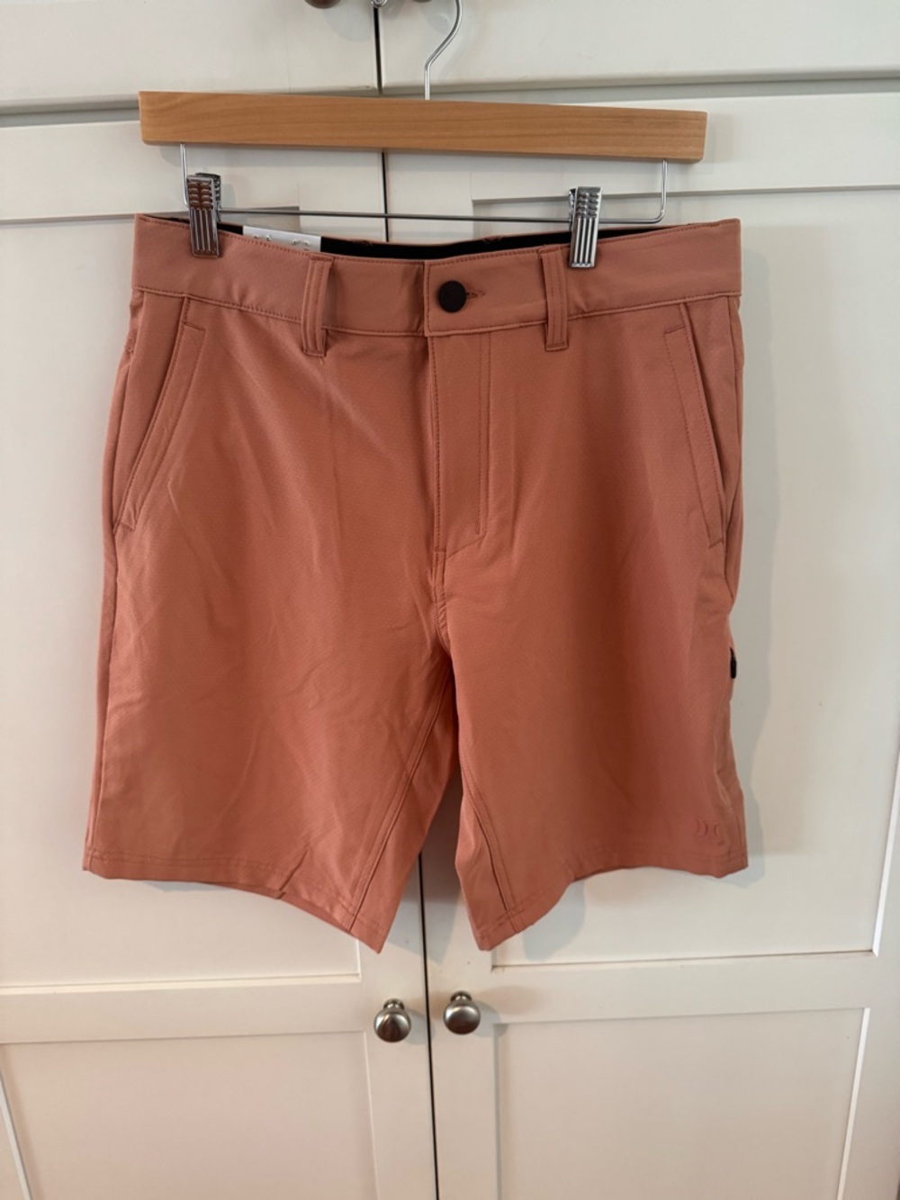 Hurley size 30 Men performance shorts NWT